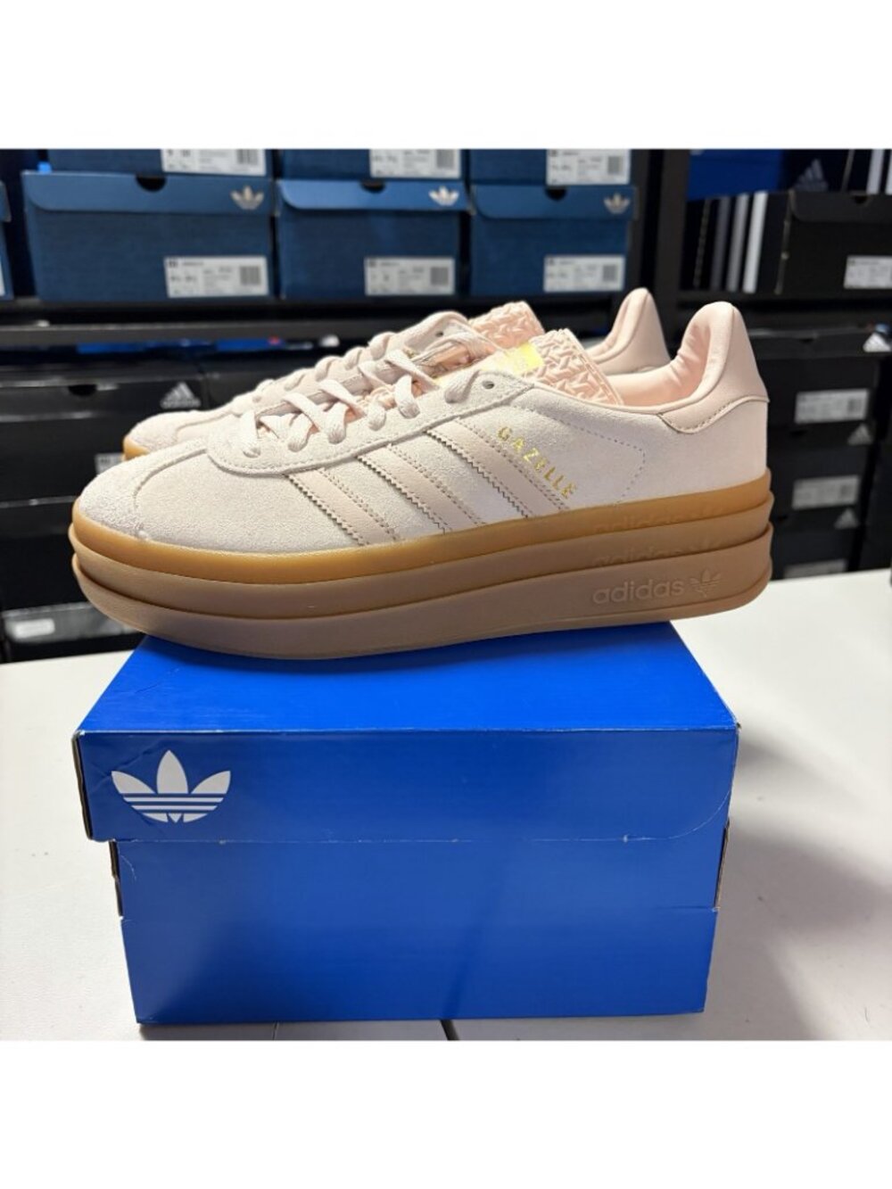 Size 7 - Adidas Gazelle Bold J Unisex - Jq1296 - Picture 4 of 7
